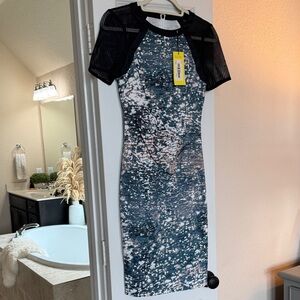 Karen Millen Black-Sleeve Abstract Speckled Midi Dress